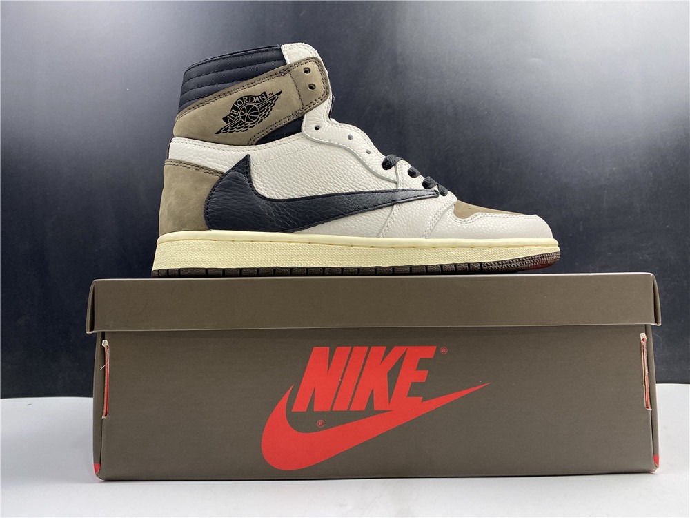 Travis Scott x Air Jordan 1 CD4487-100